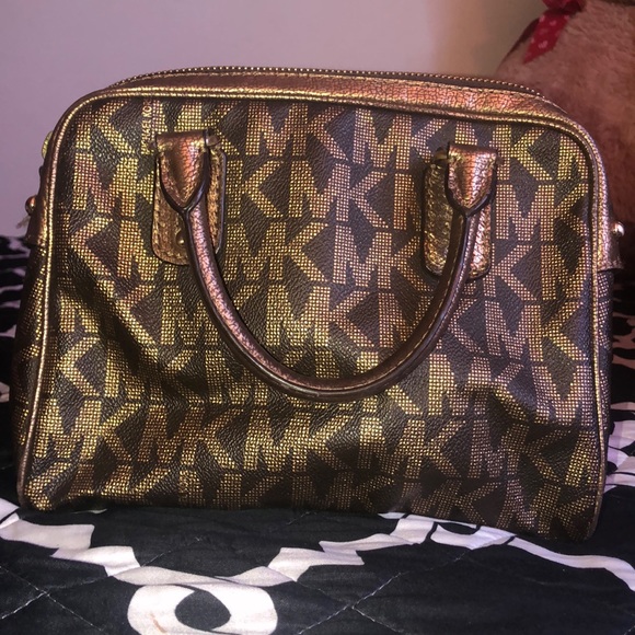 Michael Kors hand bag - Picture 1 of 3